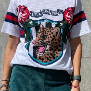 Remera Jazmin Chebar