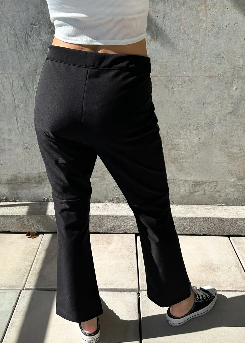 Pantalón de cuero Jazmín Chebar - Imagen 5