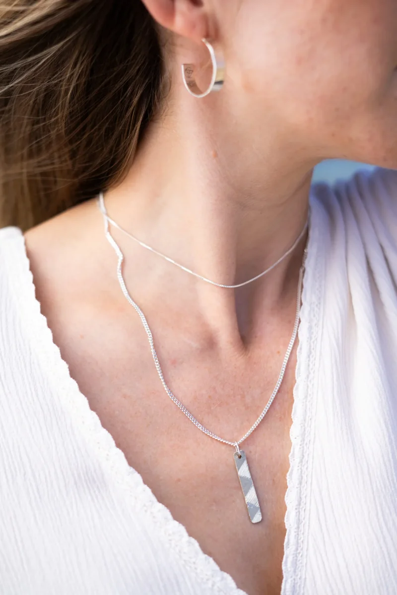Collar Placa Textura Diagonal - Imagen 4