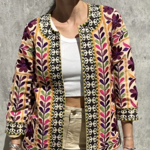 Chaqueta Bordada Rapsodia