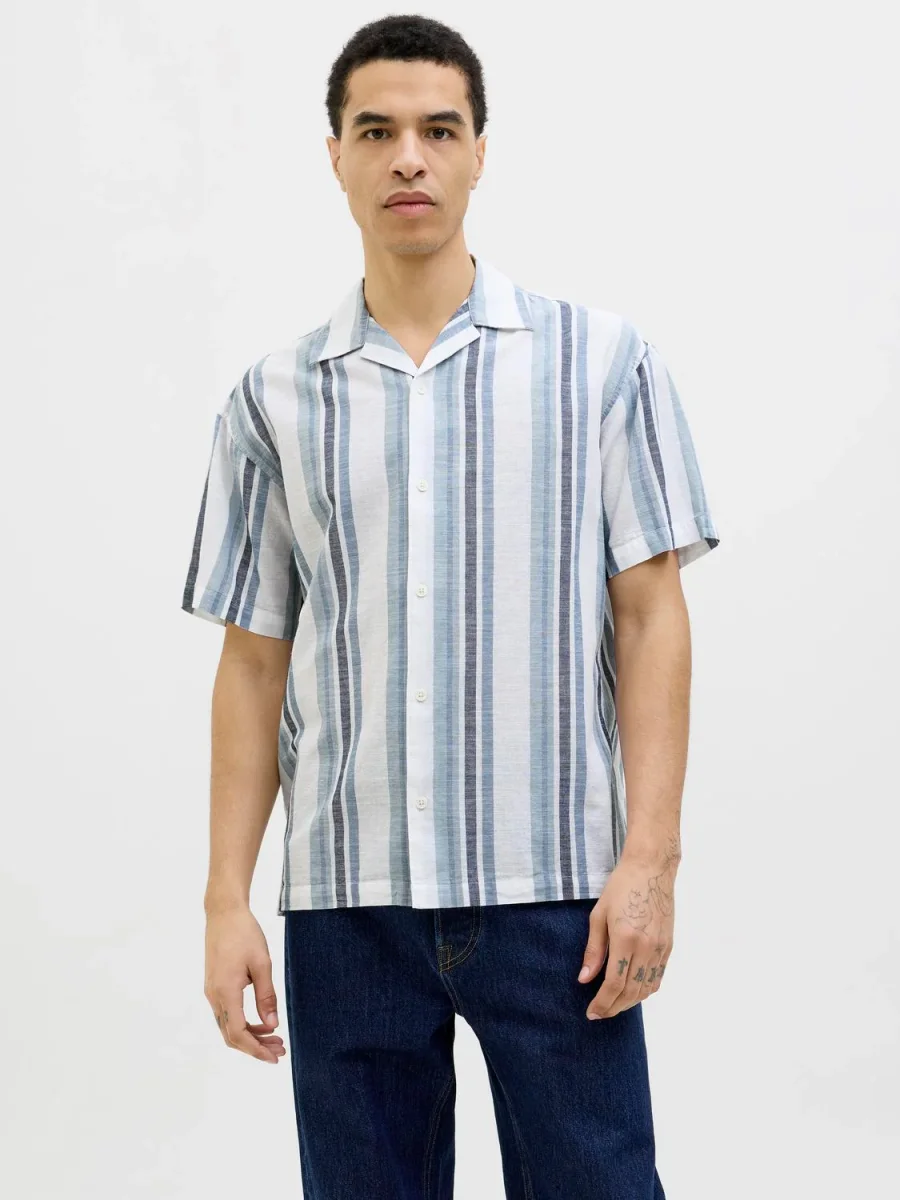 CAMISA LOOSE RESORT DE LINO SUMMER - Ashley Blue Fit:RELAXED FIT